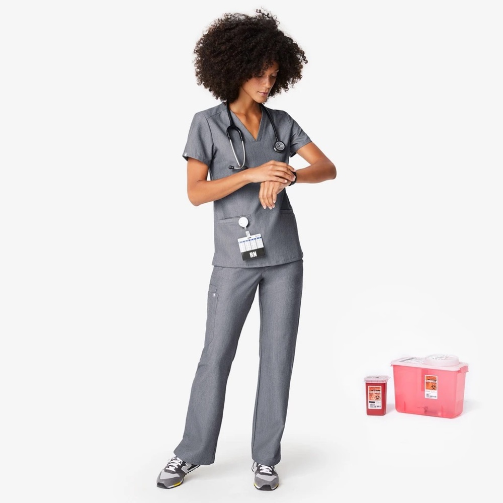Gray Figs Scrub Set